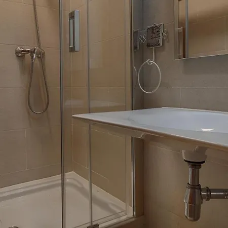 Saplan Real Estate Portet Apartment Les